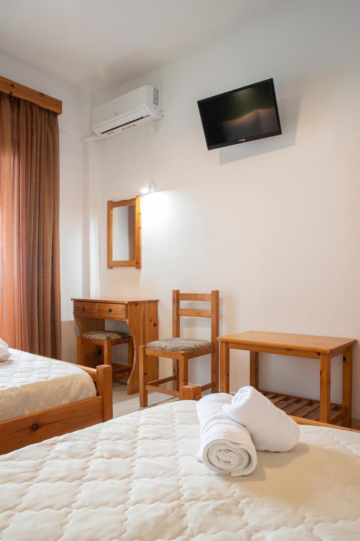 Manos Kritikakis Apartments Platamonas Exteriör bild
